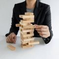 Exploring the Gemini-Cancer Cusp: Emotional Intelligence in the UK Workplace