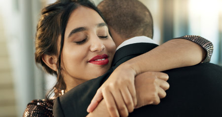 Retrogrades and Love Lives: Relationship Patterns and Romantic Advice for the UK Singles and Couples